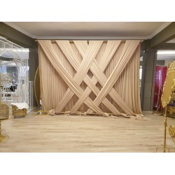 Kumaş Süslemeli Gold Nişan Arka Fon 