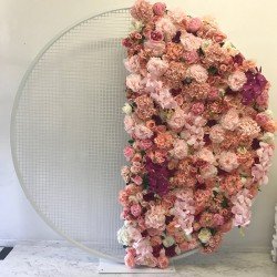 Örgülü Beyaz Yuvarlak Arka Fon Demiri